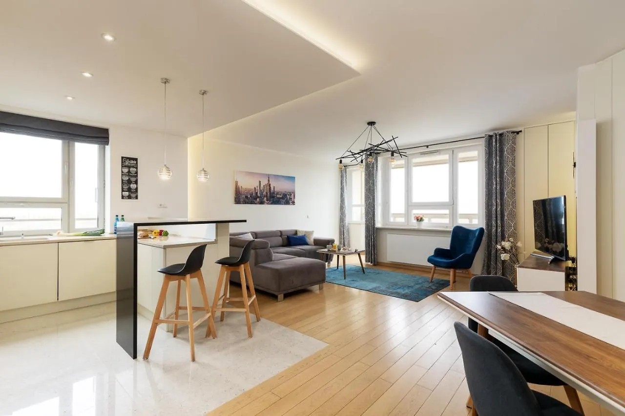 Apartment Slominskiego 5 II With Balcony By Noclegi Renters Βαρσοβία